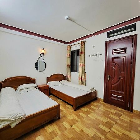 Minh Hung Hostel サパ エクステリア 写真