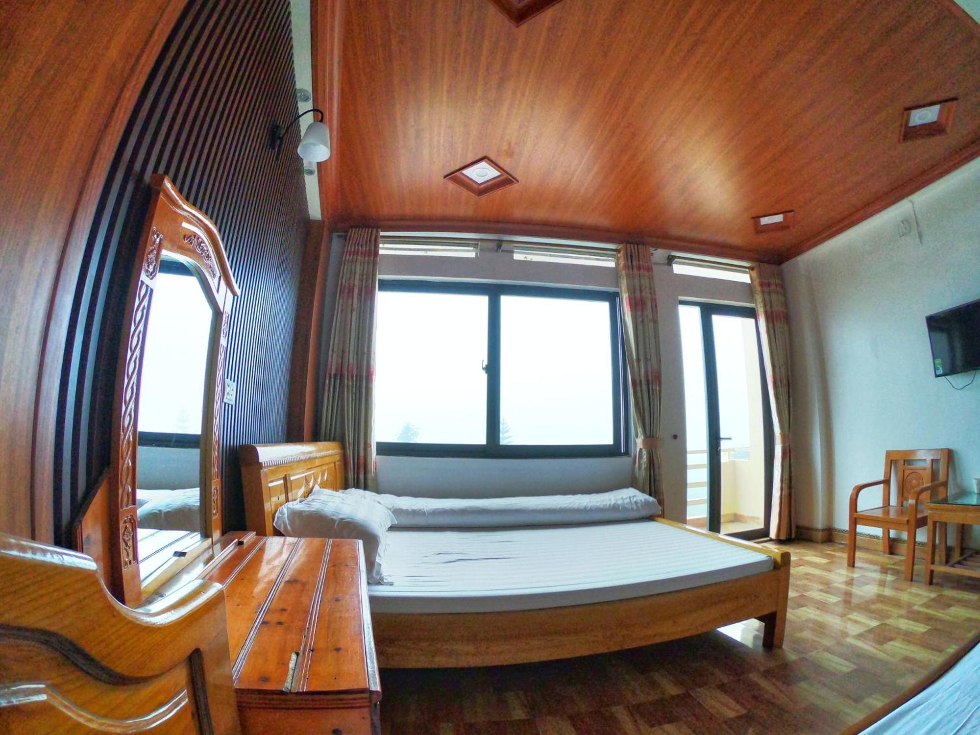 Minh Hung Hostel サパ エクステリア 写真
